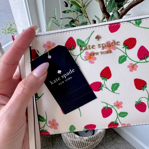 Kate Spade Madison Strawberry Print Wristlet - Picture 2 of 7